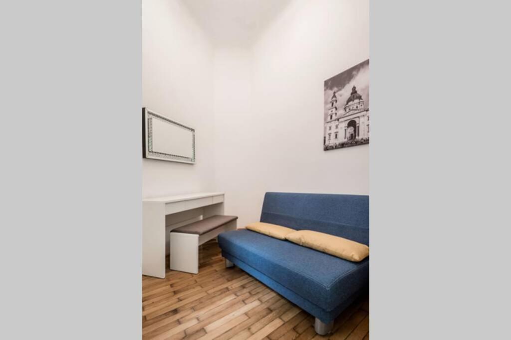 Oktober 6/8 Apartment Budapest Exterior photo