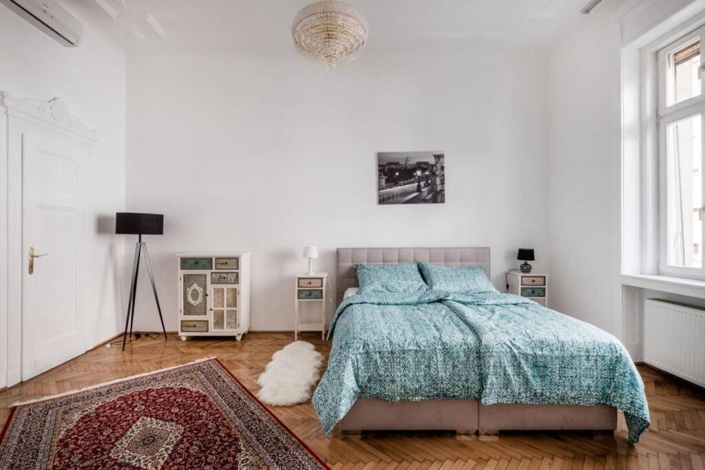 Oktober 6/8 Apartment Budapest Exterior photo