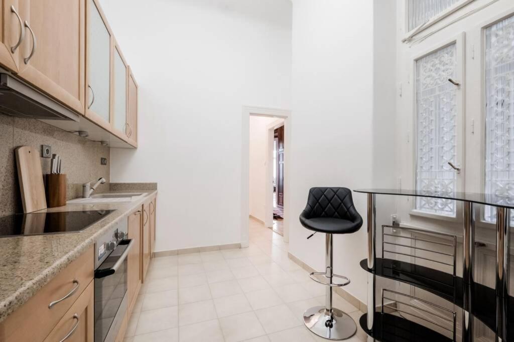 Oktober 6/8 Apartment Budapest Exterior photo